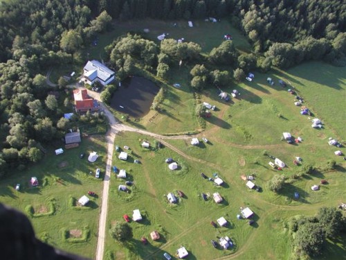 luchtfoto camping met drone